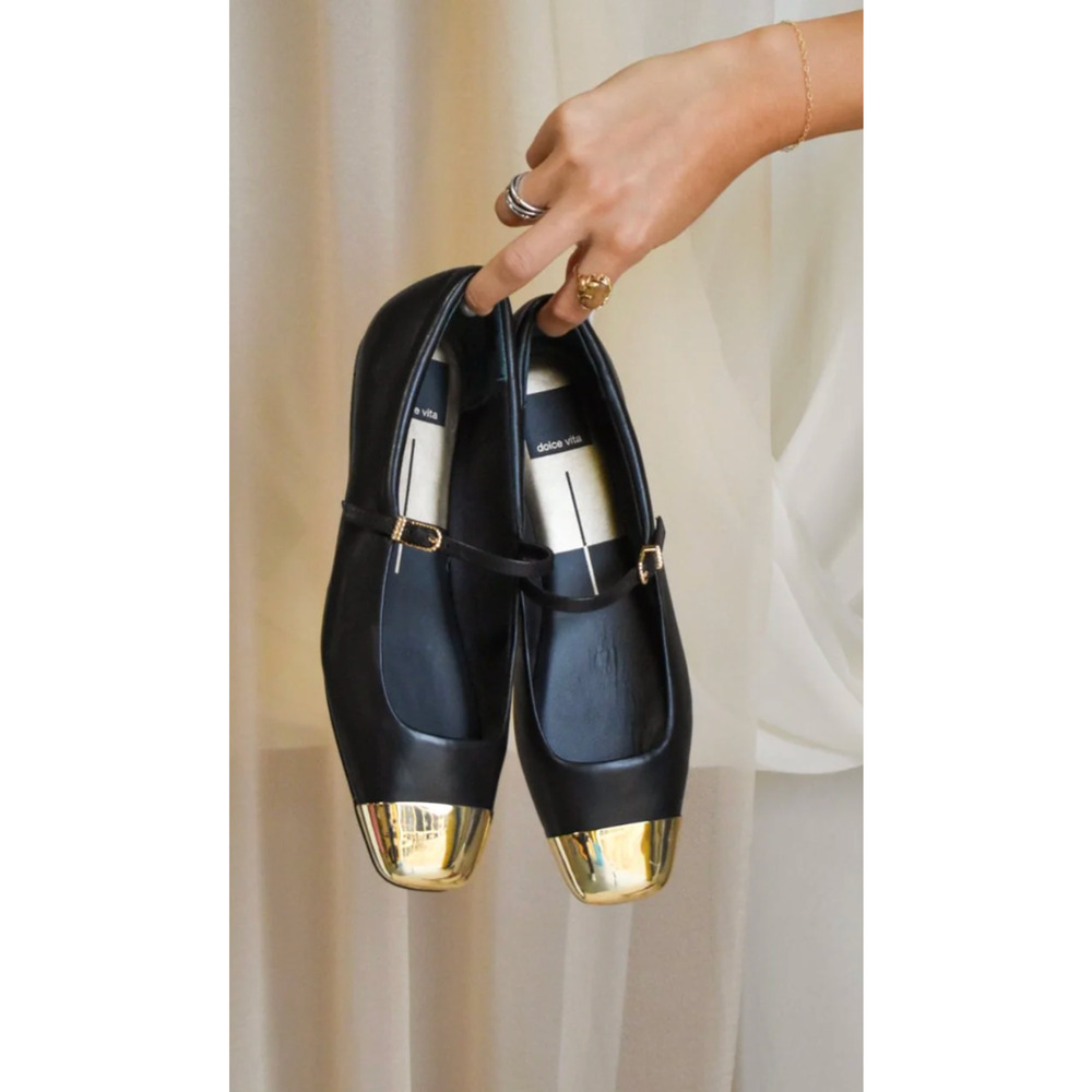 DOLCE VITA NWT Reye Toe Cap in Black Leather // 8 - Picture 12 of 14